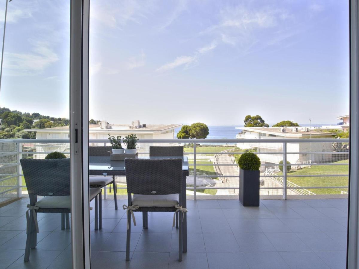 Appartement Magnifico Renovado En Primera Linea De Playa Con Terraza, Piscina Y Parking, - Es-228-109 Roses